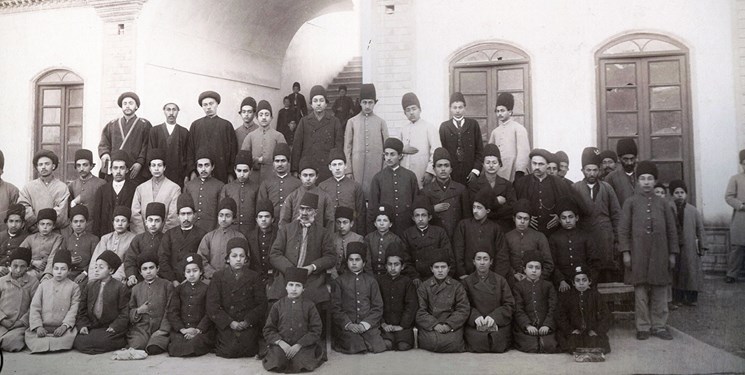 نحوه شکل‌گیری اولین دانشگاه مدرن کشور/ دارالفنون؛ دانشگاه سلبریتی‌های ایران